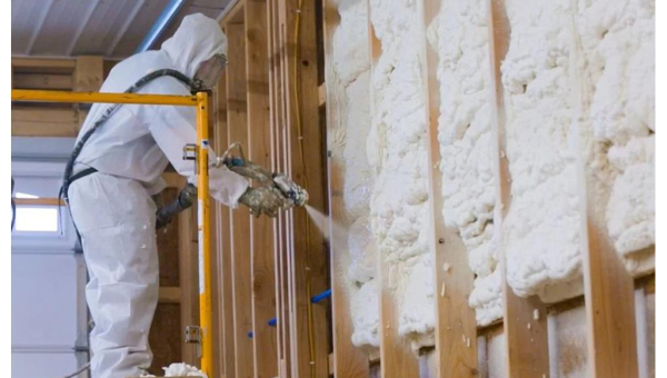 Sprey Poliüretan Köpük